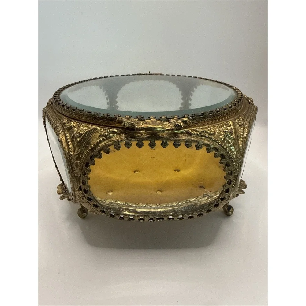 VTG Gold Gilt Ormolu Filigree Floral Bouquet Octagon Casket Trinket Jewelry Box
